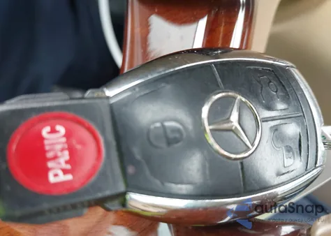 2007 Mercedes-Benz S 550 from USA, damaged, VIN WDDNG71X27A110824